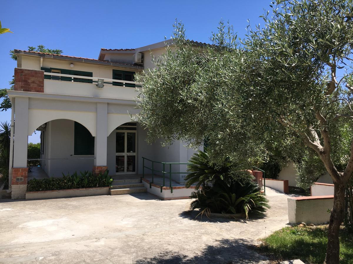 Villa Del Falso Pepe アヴォラ エクステリア 写真
